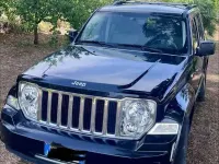 Usata Jeep Cherokee Limited 177 CV (130 kW) 2010 Nero SUV