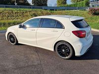 Usata Mercedes A200 AMG 136 CV (100 kW) 2017 Bianco Berlina