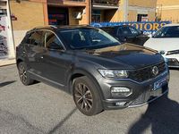 Usata VW T-Roc Style 116 CV (85 kW) 2018 Grigio scuro SUV
