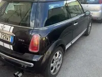 Usata Mini ONE 90 CV (66 kW) 2003 Utilitaria