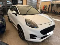 Usata Ford Puma ST-Line X 120 CV (88 kW) 2022 Bianco SUV