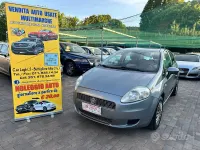 Usata Fiat Grande Punto 75 CV (55 kW) 2010 Grigio Utilitaria