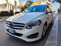 Usata Mercedes B180 109 CV (80 kW) 2018 Bianco Utilitaria