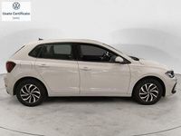 Usata VW Polo Life 95 CV (69 kW) 2023 Grigio Utilitaria