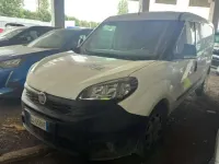 Usata Fiat Doblò Lounge 105 CV (77 kW) 2022 Bianco Monovolume