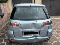 Usata Mazda 2 68 CV (50 kW) 2005 Blu Utilitaria