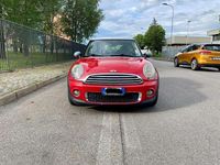 Usata Mini Cooper D 111 CV (81 kW) 2010 Rosso Utilitaria