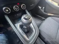 Usata Renault Clio V Zen 91 CV (66 kW) 2021 Nero Berlina