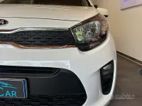Usata Kia Picanto Active 65 CV (47 kW) 2018 Bianco Utilitaria