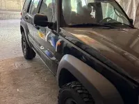 Usata Jeep Cherokee 116 CV (85 kW) 2006 SUV