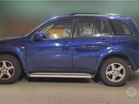 usata Toyota RAV4 2.0i 16V cat 5 porte