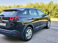 Usata Peugeot 3008 GT 131 CV (96 kW) 2022 Nero SUV