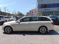 Begagnad Mercedes C250 Avantgarde 204 HK (150 kW) 2011 Vit Kombi