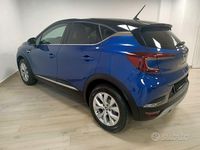 Usata Renault Captur Intens 101 CV (74 kW) 2020 Blu/azzurro SUV