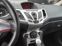 Usata Ford Fiesta 97 CV (71 kW) 2010 Grigio Utilitaria