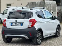 Usata Opel Karl Rocks 75 CV (55 kW) 2017 Bianco Utilitaria