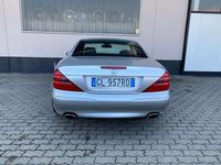Usata Mercedes SL350 245 CV (180 kW) 2003 Argento Cabrio