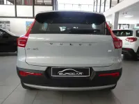 Usata Volvo XC40 Inscription 129 CV (94 kW) 2021 Bianco SUV