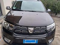 Usata Dacia Sandero Acces 90 CV (66 kW) 2019 Nero Berlina