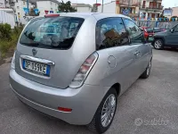 Usata Lancia Ypsilon 60 CV (44 kW) 2008 Grigio Utilitaria