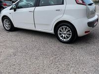 Usata Fiat Punto Evo 75 CV (55 kW) 2011 Bianco Utilitaria