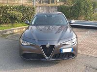 Usata Alfa Romeo Giulia Super 160 CV (117 kW) 2019 Antracite metallizzato Berlina