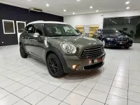 Usata Mini Cooper D Countryman Business 90 CV (66 kW) 2014 Verde SUV