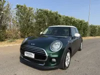 Usata Mini Cooper D Seven 116 CV (85 kW) 2017 Verde Utilitaria