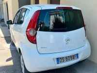 Usata Opel Agila Enjoy 86 CV (63 kW) 2008 Bianco Utilitaria