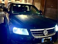 Usata VW Touareg 174 CV (127 kW) 2003 Nero SUV