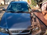 Usata Volvo V40 116 CV (85 kW) 2003 Grigio Station wagon