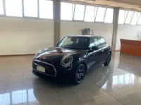 Usata Mini Cooper Classic 136 CV (100 kW) 2022 Nero Utilitaria