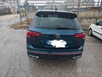 Usata VW Tiguan R-line 150 CV (110 kW) 2021 Blu SUV