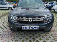 Usata Dacia Duster Lauréate 110 CV (80 kW) 2017 Grigio SUV