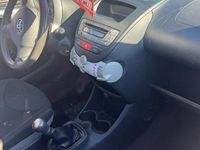 Usata Toyota Aygo Connect Style 68 CV (50 kW) 2012 Grigio Utilitaria