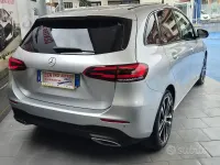 Usata Mercedes B180 116 CV (85 kW) 2020 Bianco Utilitaria