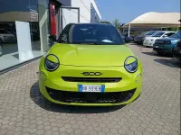 Usata Fiat 600 Sport 145 CV (106 kW) 2026 Verde SUV