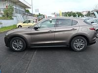 Usado Alfa Romeo Stelvio Super 179 CV (131 kW) 2017 Marrón SUV