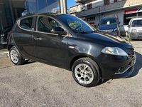 Usata Lancia Ypsilon Platinum 114 CV (83 kW) 2016 Nero Utilitaria