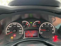 Usata Ford Ka Plus 69 CV (50 kW) 2015 Rosso Utilitaria