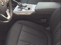 Usata BMW 318 98 CV (72 kW) 2019 Nero Berlina