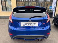 Usata Ford Fiesta ST 182 CV (133 kW) 2013 Blu Utilitaria