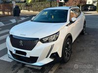 Usata Peugeot 2008 Allure 131 CV (96 kW) 2021 Bianco SUV