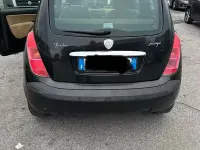 Usata Lancia Ypsilon 70 CV (51 kW) 2005 Nero Utilitaria