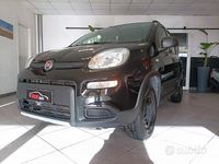 Usado Fiat Panda 4x4 S 85 CV (62 kW) 2019 Negro Utilitario