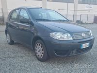 Begagnad Fiat Punto 60 HK (44 kW) 2011 Halvkombi