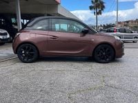 Usata Opel Adam Rocks Rocks 70 CV (51 kW) 2016 Marrone Utilitaria