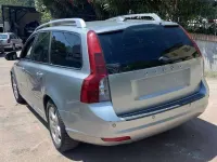 Usata Volvo V50 114 CV (83 kW) 2011 Argento Station wagon
