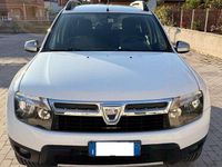 Usata Dacia Duster Lauréate 110 CV (80 kW) 2013 Bianco SUV