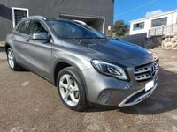 Begagnad Mercedes GLA200 136 HK (100 kW) 2018 Grå SUV